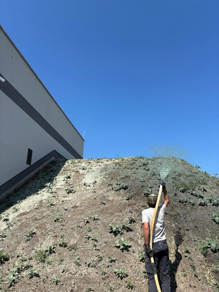 Hydroosev a spevňovanie svahu